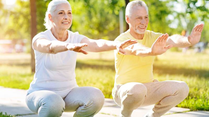 Healthy Eating and Scientific Exercise for the Elderly